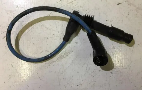 Opel Vectra B Ignition plug leads 0300302102