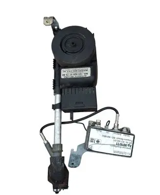Mercedes-Benz E W124 Aerial GPS antenna 12482057750