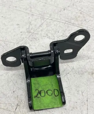 Renault Zoe Front door upper hinge 804011641R