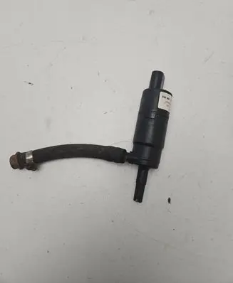 Audi A4 S4 B6 8E 8H Headlight washer pump 001017 3B0955681A