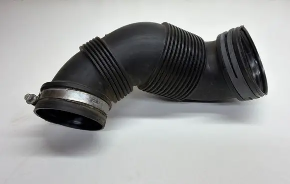 Volkswagen PASSAT B8 Air intake duct part 5Q0129654