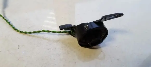 BMW 3 E46 Horn signal 65138368231 65.138368231