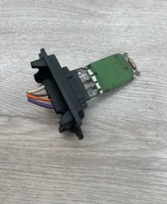 Citroen C2 Heater blower motor/fan resistor 12631