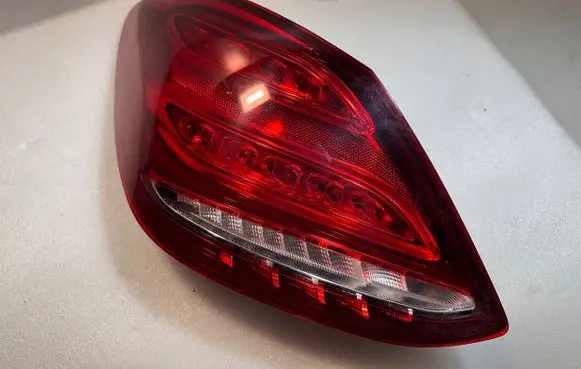 Mercedes-Benz C W205 Rear/tail lights A2059061357