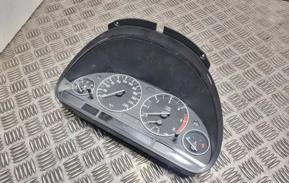 BMW 5 E39 Speedometer (instrument cluster) 62116914883 110008784