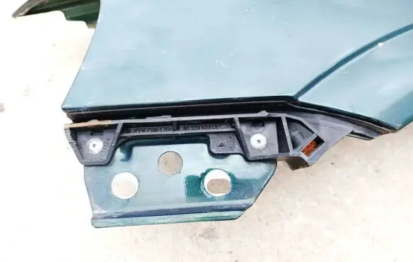 Opel Astra G Front bumper mounting bracket