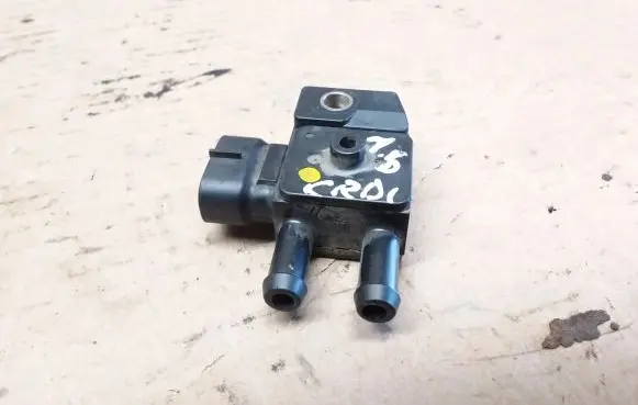 Hyundai i30 Exhaust gas pressure sensor 392102A800