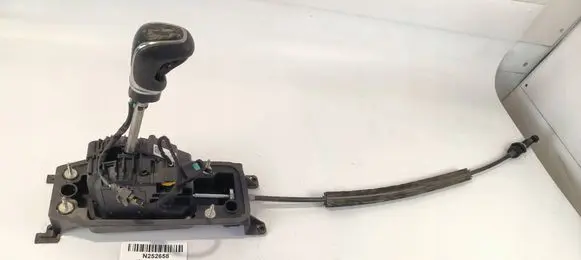 Skoda Kamiq Gear shifter/selector 2Q1713023AF