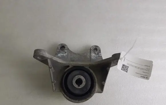 Lancia Delta Gearbox mount 803007 A236