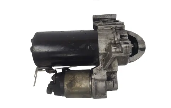 BMW 5 E60 E61 Starter motor