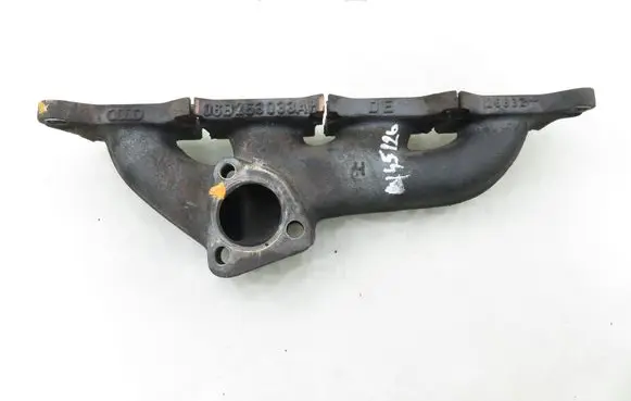 Audi A4 S4 B6 8E 8H Exhaust manifold 06B253033AH
