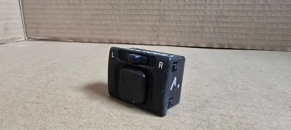 Suzuki Ignis Wing mirror switch 3795075F00