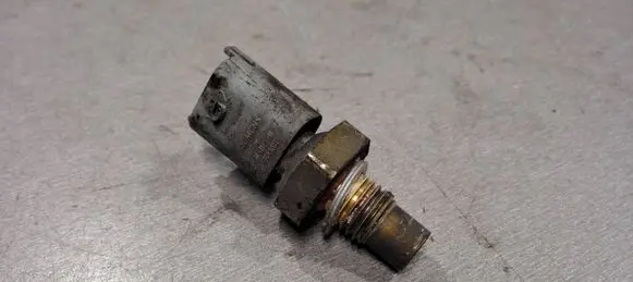 Opel Vectra B Coolant temperature sensor 5WK90612