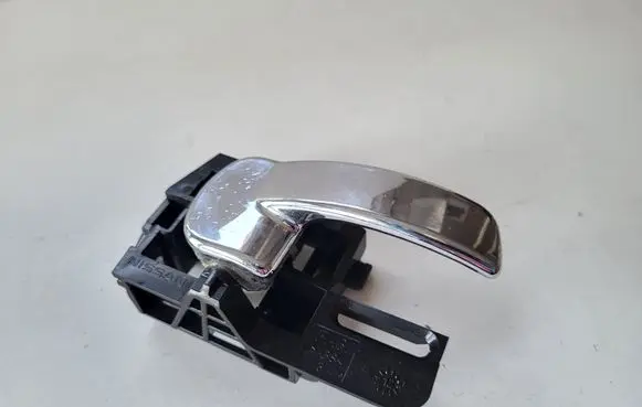 Nissan Qashqai Front door interior handle 80670JD08449