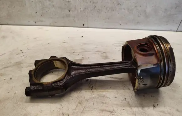 Volkswagen Sharan Piston with connecting rod