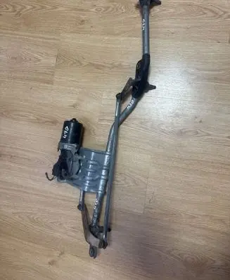 Renault Scenic II - Grand scenic II Front wiper linkage and motor