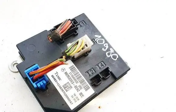 Mercedes-Benz E W211 Comfort/convenience module 2115458532