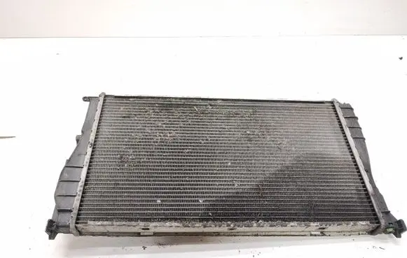 BMW 1 E81 E87 Coolant radiator 7788903 17117788903