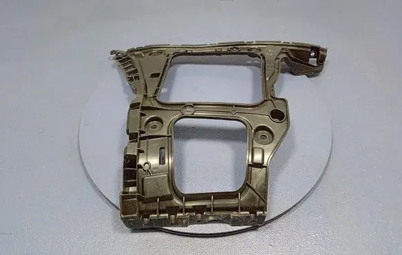 Audi Q7 4L Front bodywork piece 4M0807453B