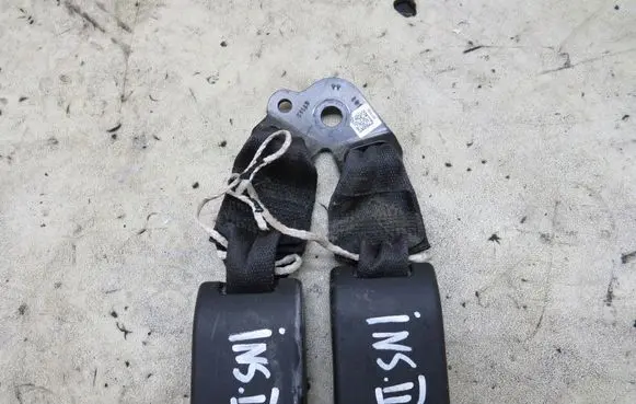 Opel Insignia B Rear seatbelt buckle KRIS235789