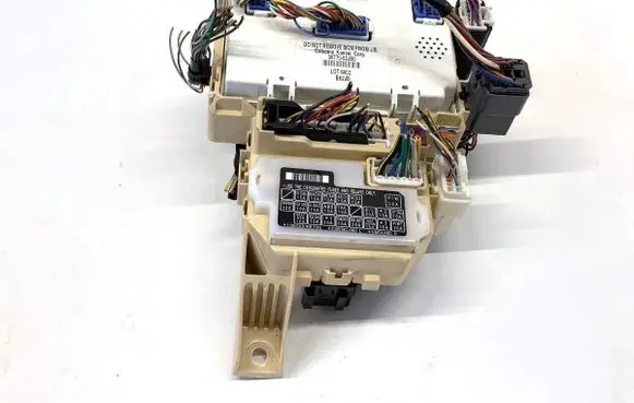 Suzuki Swift I Other control units/modules 3677062JB0