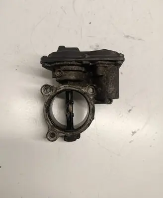 BMW 5 F10 F11 Throttle valve 7810752