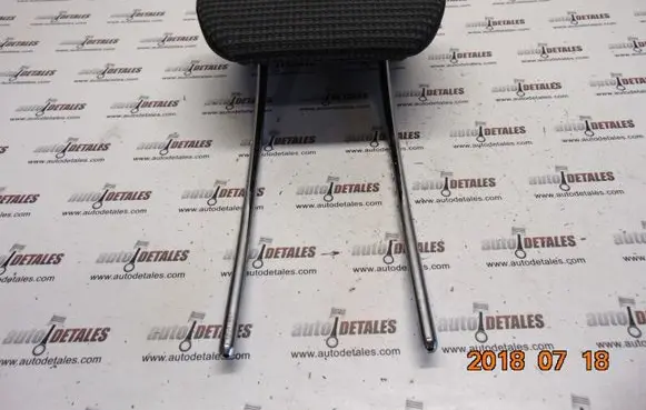 Mercedes-Benz A W169 Rear seat headrest 