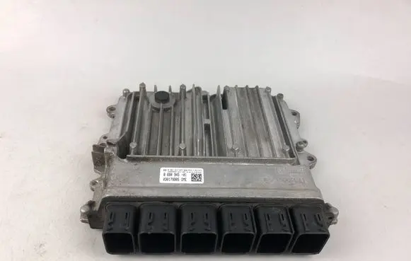 BMW 3 F30 F35 F31 Engine control unit/module 8680945