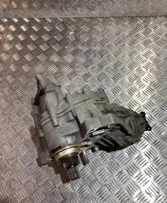 Suzuki SX4 S-Cross Gearbox transfer box case S2-61M