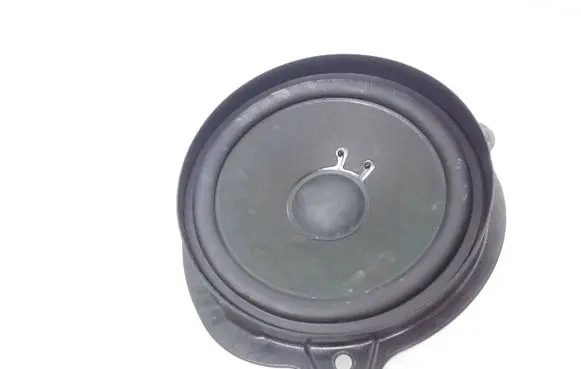 Mercedes-Benz CLS C219 Front door speaker A2198200402