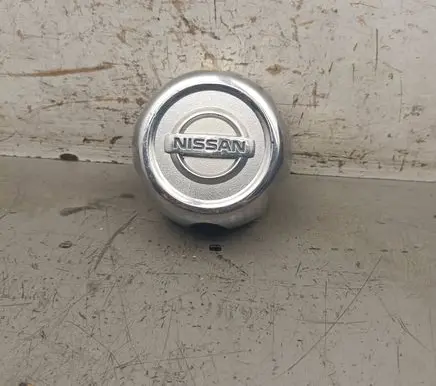 Nissan Terrano Original wheel cap 40315 403152X801