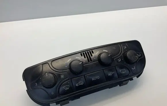 Mercedes-Benz CLK A209 C209 Climate control unit A2098300085 9140010497 035286
