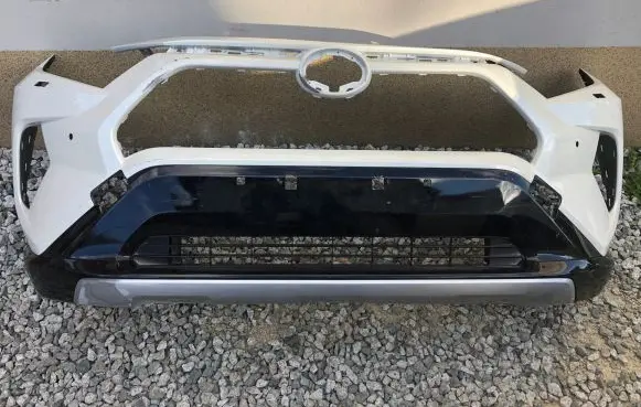 Toyota RAV 4 (XA50) Front bumper