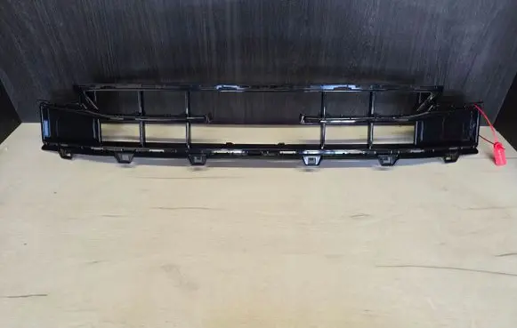 BMW 1 F40 Front bumper lower grill 7462937