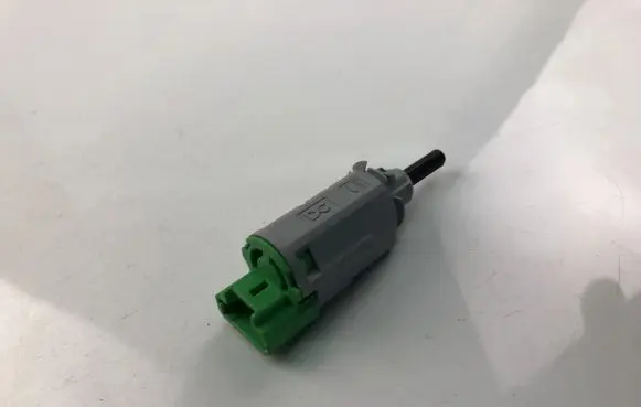 Renault Megane III Other switches/knobs/shifts 253206454R