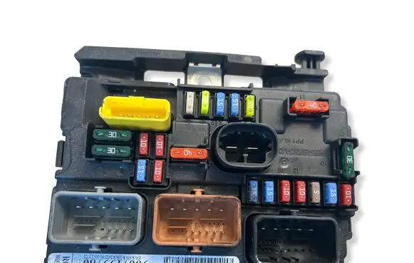 Citroen C3 BSM Control unit 9667199780