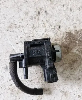 Audi A4 S4 B6 8E 8H Turbo solenoid valve 1J0906283A