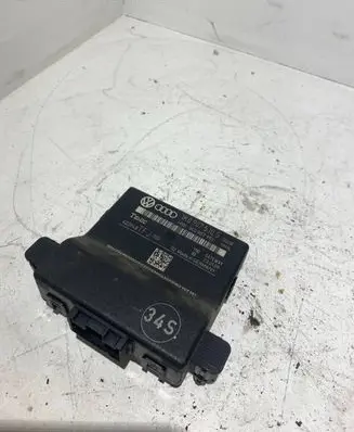 Skoda Octavia Mk2 (1Z) Other control units/modules 1K0907530S 1K0907951