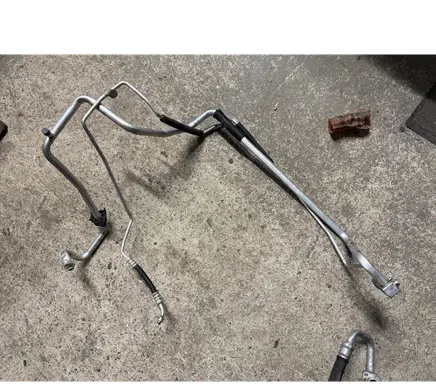 MG ZS Air conditioning (A/C) pipe/hose 30126767