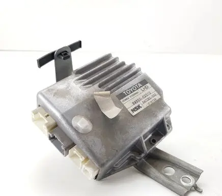 Toyota Corolla E120 E130 Power steering control unit/module 8965002010