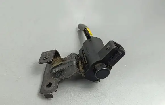 KIA Sorento Other engine bay part 394102F600