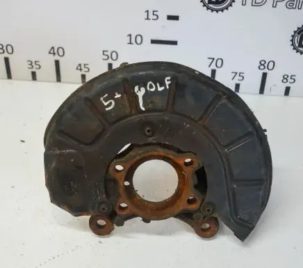 Volkswagen Golf Plus Front wheel hub