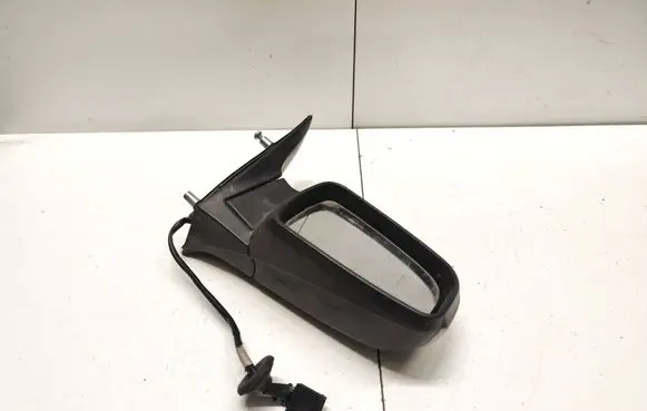 Opel Zafira B Front door electric wing mirror 13131972