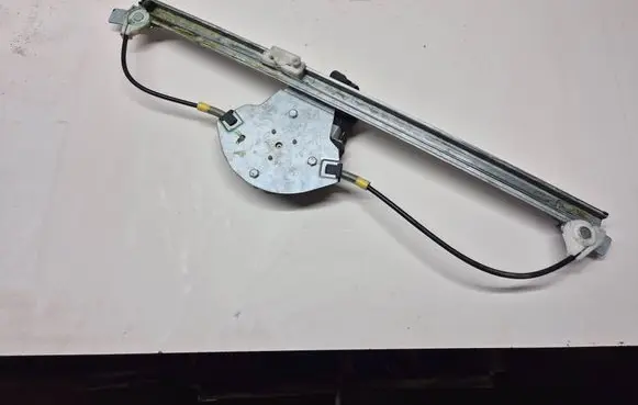 Front door window regulator with motor