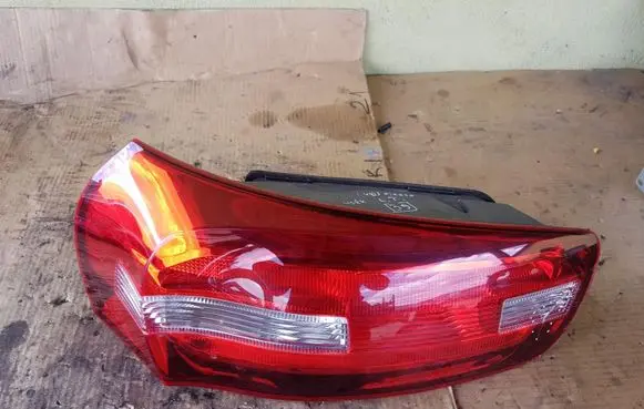 Citroen C4 Grand Picasso Rear/tail lights