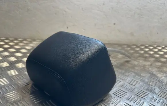 Mercedes-Benz E W212 Rear seat headrest 