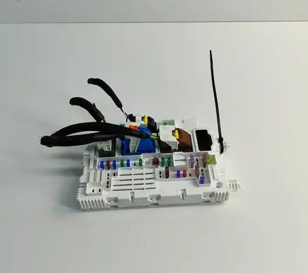 Peugeot 3008 III Fuse module 9862022280 9830407780