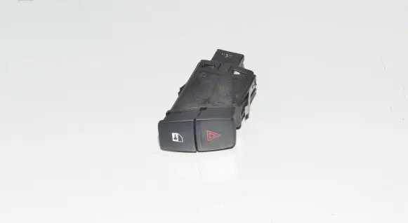 BMW 2 F22 F23 Hazard light switch 9231786 61319231786