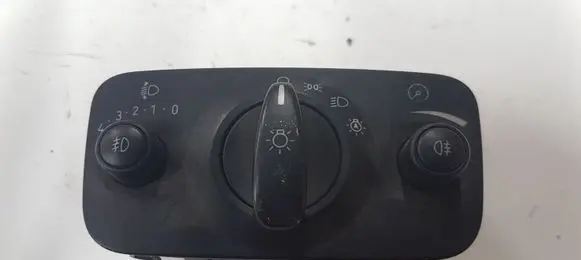 Ford Mondeo MK IV Light switch 70962