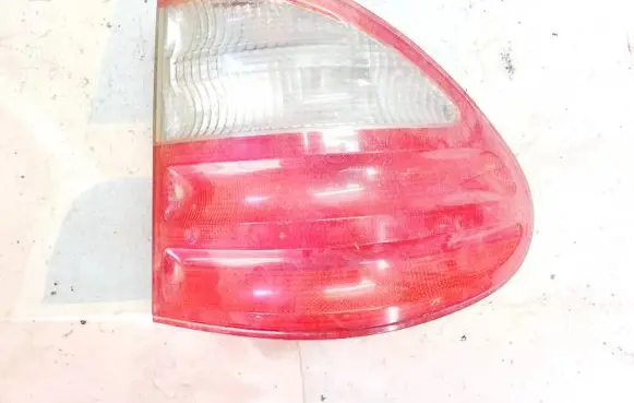 Mercedes-Benz E W210 Rear/tail lights a2108205464